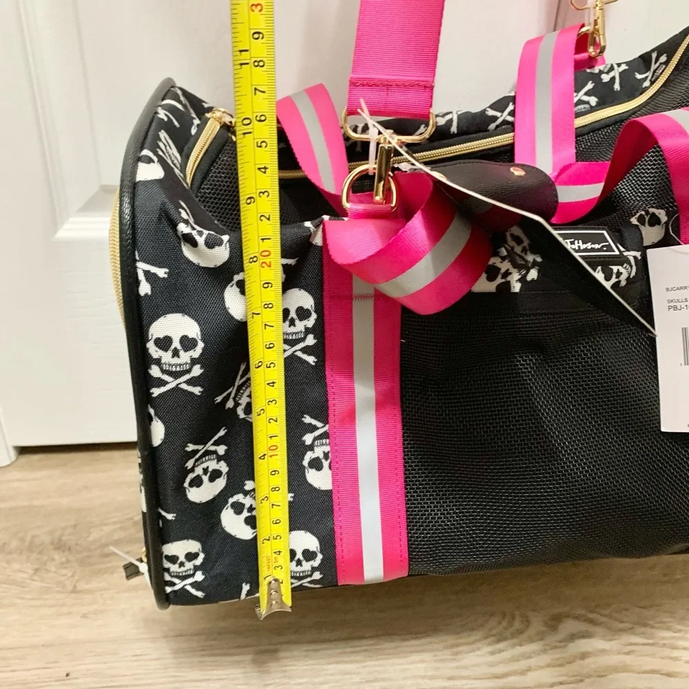 Betsey Johnson Skull Pet Carrier Black & Pink Small Dogs & Cats to 16 lbs NEW